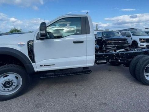 New 2026 Ford F550 4x4 Regular Cab Super Duty image 5