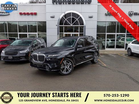 Used 2025 BMW X7 xDrive40i AWD/4WD image 1
