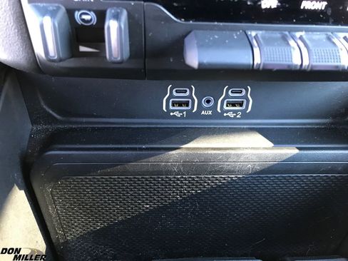 Certified 2025 RAM 1500 Big Horn image 27