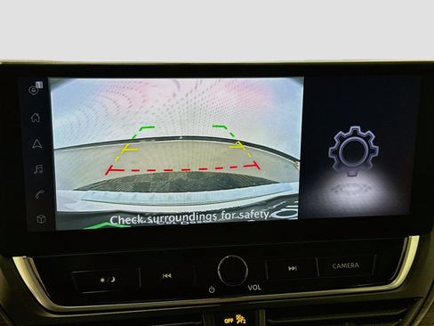 Used 2023 Nissan Altima 2.5 SV w/ SV Premium Package FWD image 23