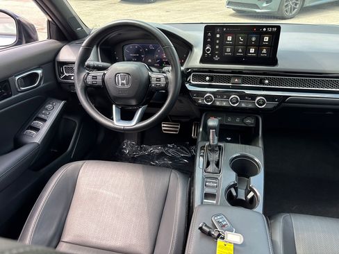 Used 2025 Honda Civic Sport image 30