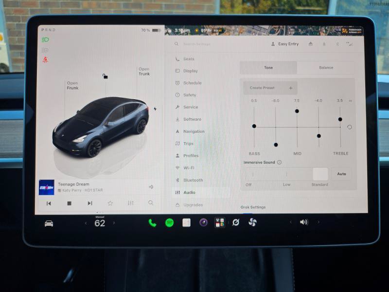 Used 2024 Tesla Model Y 2WD image 51
