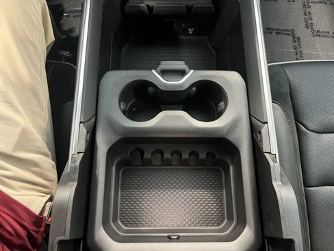 Used 2020 RAM 1500 Laramie w/ Sport Appearance Package AWD/4WD image 48