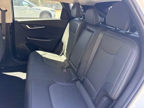 Used 2024 Kia EV6 Light RWD image 5