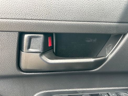 New 2026 Toyota Tacoma SR image 5