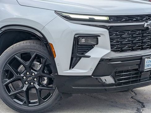 New 2026 Chevrolet Traverse RS image 3