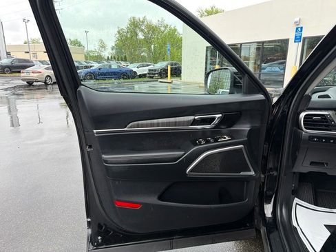 Used 2025 Kia Telluride EX AWD/4WD image 27