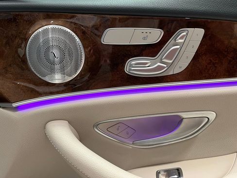 Used 2020 Mercedes-Benz E 450 4MATIC Wagon image 47