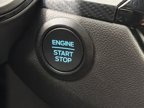 Used 2025 Ford Escape ST-Line Select AWD/4WD image 21