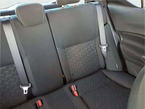 Certified 2024 Nissan Kicks SV image 17