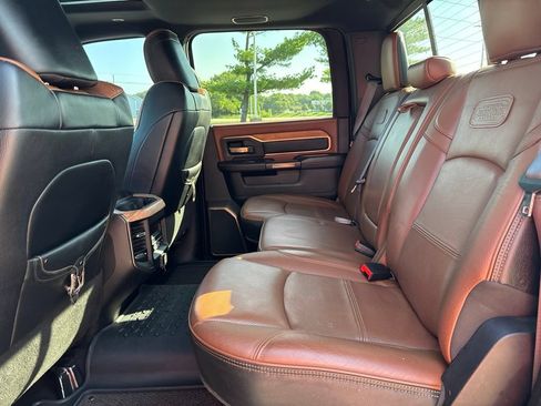 Used 2022 RAM 2500 Limited AWD/4WD image 40