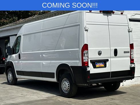 Used 2024 RAM ProMaster 2500 w/ Safety Group image 6