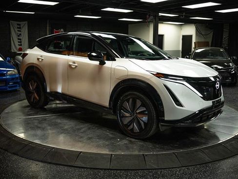 Used 2023 Nissan Ariya ENGAGE image 5