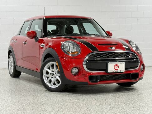 Used 2017 MINI Cooper S FWD image 3