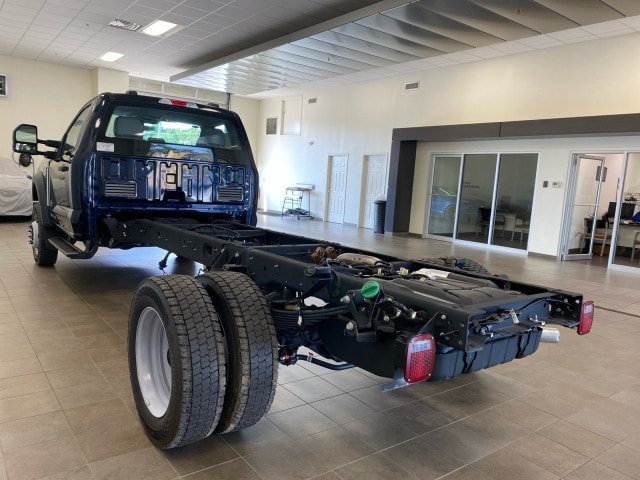 New 2024 Ford F550 4x4 Regular Cab Super Duty image 7