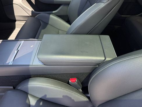 Used 2024 Tesla Model 3 Performance AWD/4WD image 14