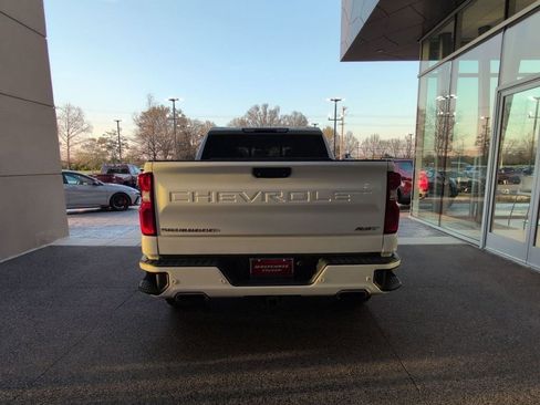 Used 2019 Chevrolet Silverado 1500 RST image 4