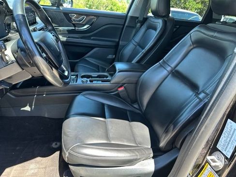 Used 2022 Lincoln Corsair FWD image 16