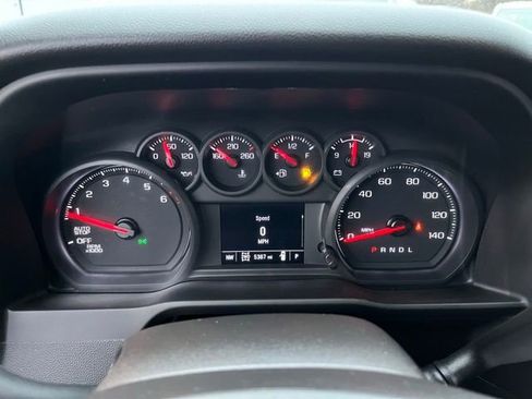 Used 2024 Chevrolet Silverado 1500 W/T w/ WT Convenience Package AWD/4WD image 23