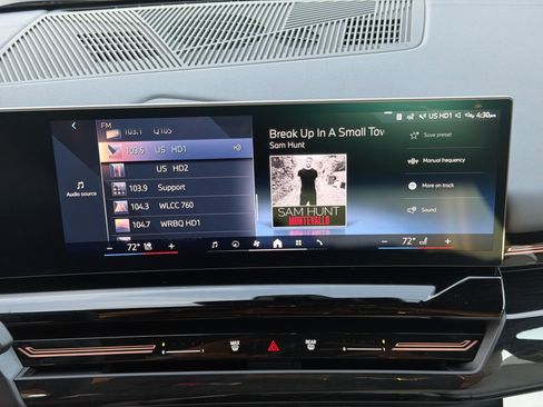 New 2026 BMW 530i 530i w/ Convenience Package image 32