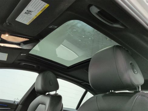 Used 2020 BMW 530i xDrive w/ Convenience Package image 20