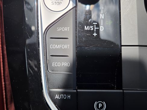 Used 2024 BMW X3 sDrive30i w/ Premium Package RWD image 24