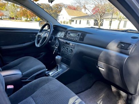 Used 2006 Toyota Corolla S image 23