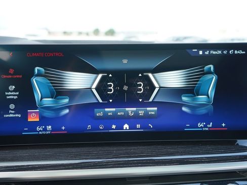 New 2026 BMW X7 xDrive40i w/ M Sport Package image 17