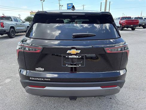 Used 2025 Chevrolet Equinox LT w/ Safety and Technology Package AWD/4WD image 7