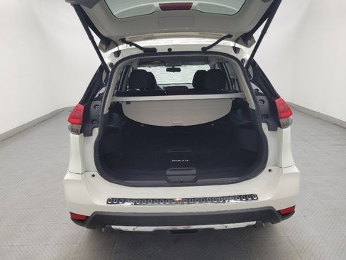 Used 2018 Nissan Rogue SV FWD image 29