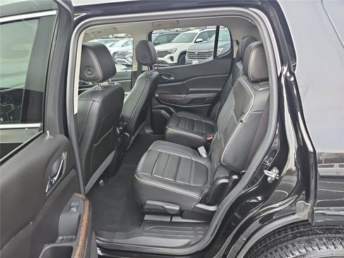 Used 2023 GMC Acadia Denali w/ Denali Ultimate Package image 27