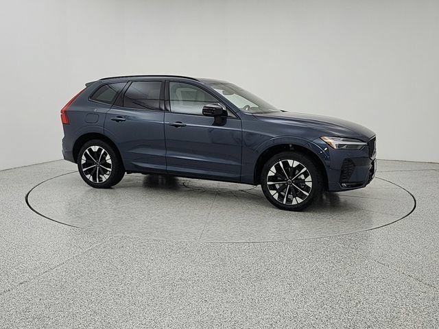 New 2026 Volvo XC60 B5 Plus w/ Protection Package Premier AWD/4WD image 3