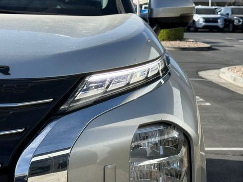 Used 2024 Mitsubishi Outlander SEL image 32