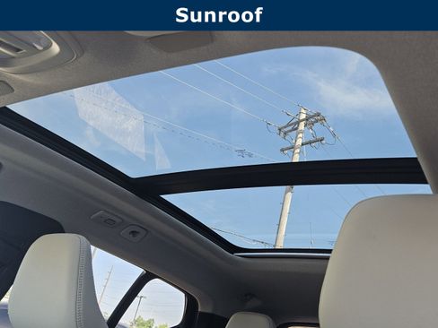 New 2026 Volvo XC40 B5 Ultra w/ Climate Package image 17