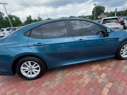 Used 2025 Toyota Camry LE FWD image 2