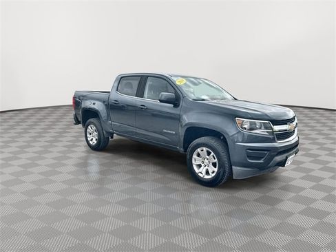Used 2019 Chevrolet Colorado LT image 2