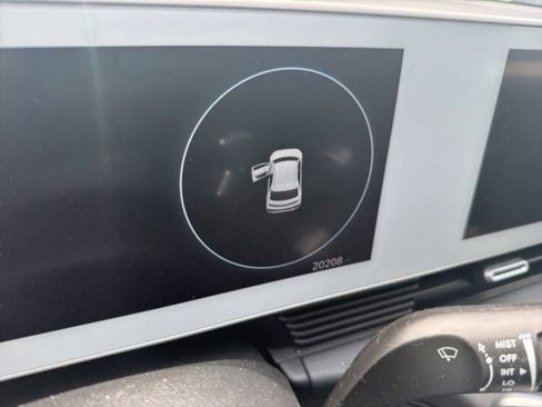Used 2024 Hyundai Ioniq 5 SEL RWD image 13
