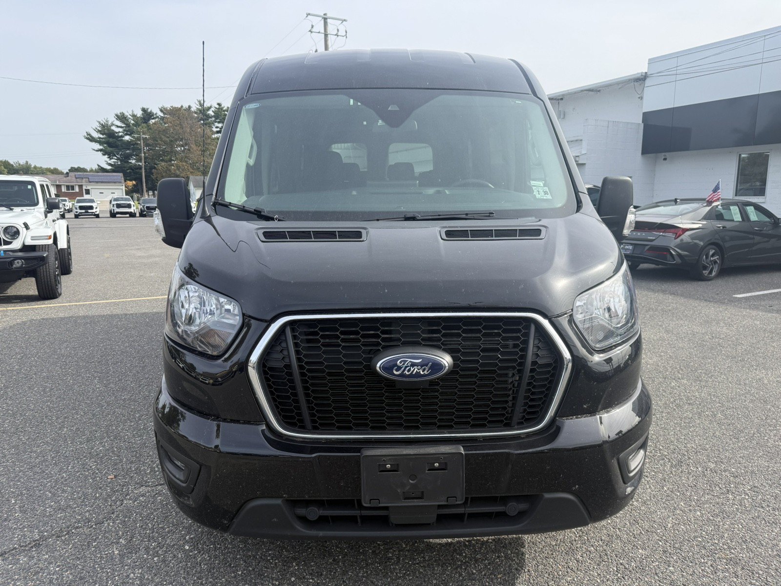 Used 2025 Ford Transit 350 XLT AWD/4WD image 8