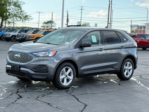 Used 2024 Ford Edge SE AWD/4WD image 6