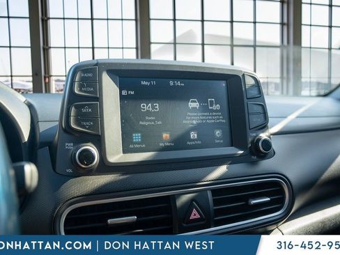 Used 2020 Hyundai Kona Limited FWD image 9
