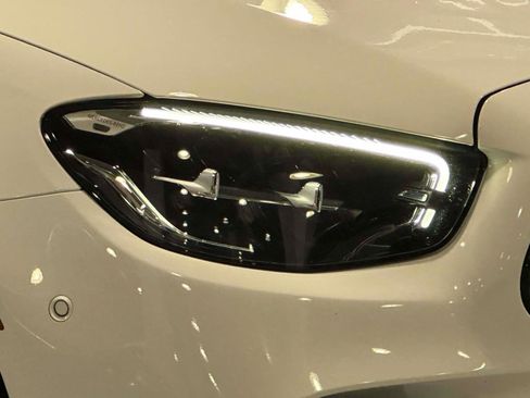 Certified 2021 Mercedes-Benz E 350 4MATIC Sedan image 7