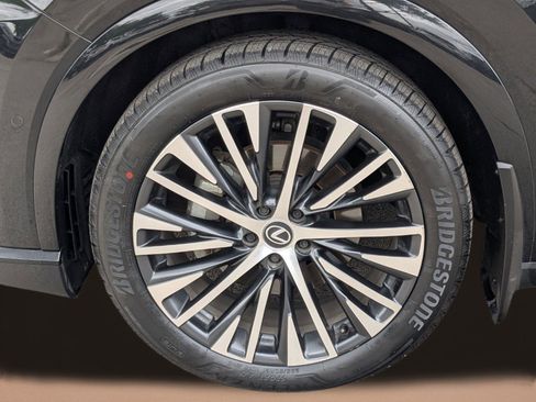 Used 2024 Lexus RX 350 Premium Plus w/ Convenience Package image 25