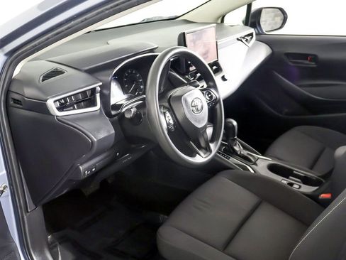 Used 2023 Toyota Corolla LE image 18