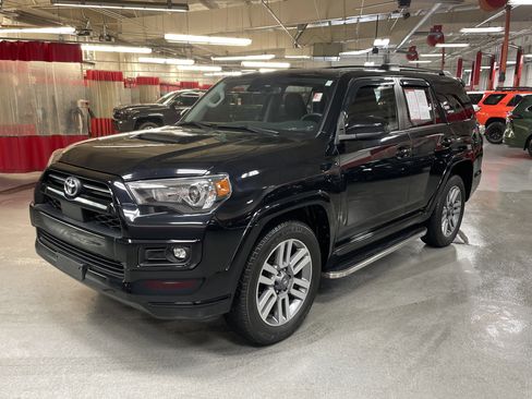 Used 2023 Toyota 4Runner TRD Sport image 5