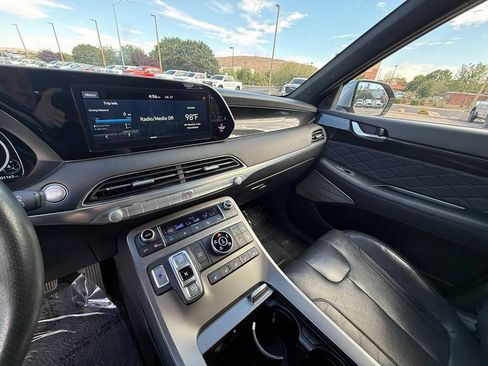 Used 2020 Hyundai Palisade Limited AWD/4WD image 12