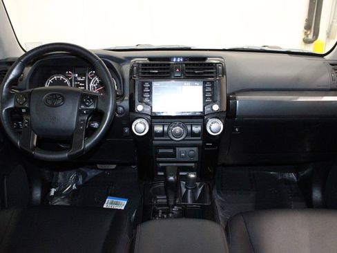 Used 2023 Toyota 4Runner TRD Off-Road Premium image 31