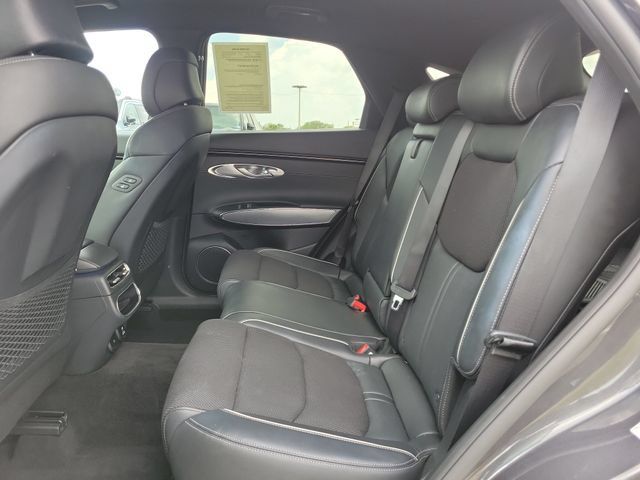 Used 2022 Genesis GV70 3.5T Sport w/ Cargo Package AWD/4WD image 8