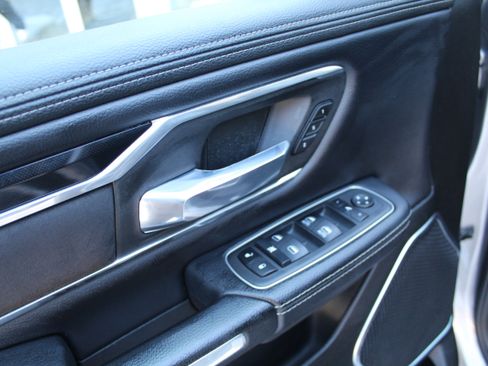 Used 2022 RAM 1500 Laramie w/ Sport Appearance Package image 6