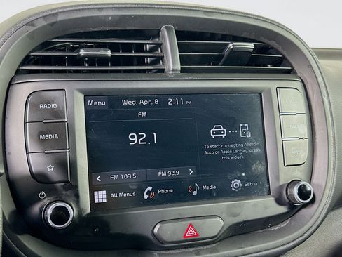 Used 2025 Kia Soul LX w/ LX Technology Package image 21