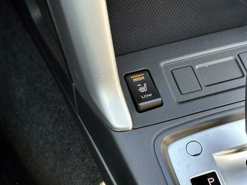 Used 2015 Subaru Forester 2.5i Premium w/ All-Weather Package image 25